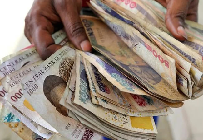  CBN orders banks to collect old N500, N1,000 notes