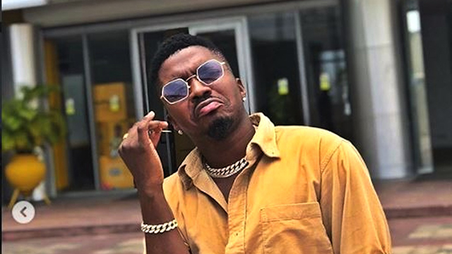 Skiibii Promises to Pay Butt Enlargement Surgery for Two Lucky Female Fans