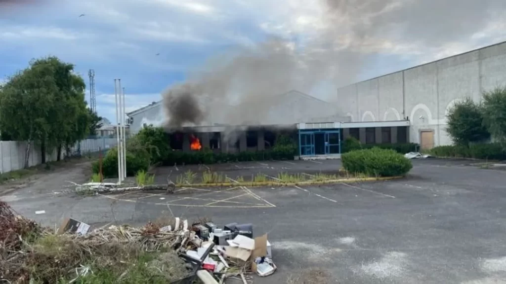 Second Fire Erupts at North Dublin Coolock Site, Investigation Underway