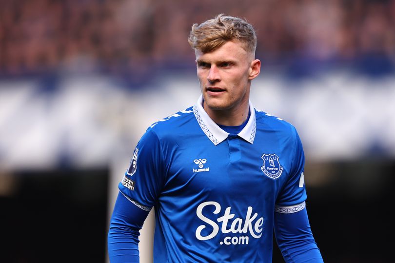 Manchester United Receives Jarrad Branthwaite Transfer Boost as Everton Agrees Deal for Defender