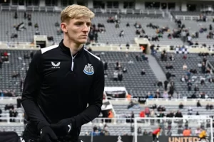 Liverpool Receives Huge Anthony Gordon Transfer Boost as Newcastle Eyes Replacement