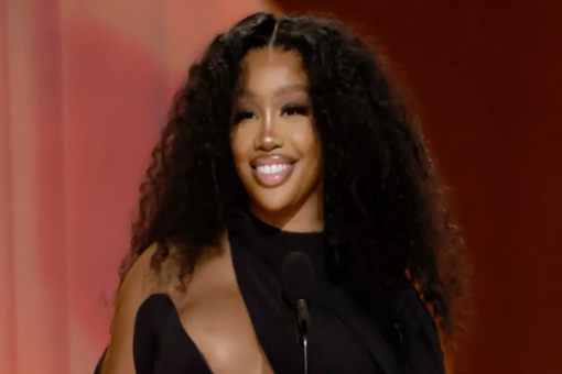 SZA Announces Indefinite Break from Live Performances