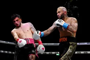 Misfits Boxing 17: Danny Aarons and Danny Simpson Battle to a Draw