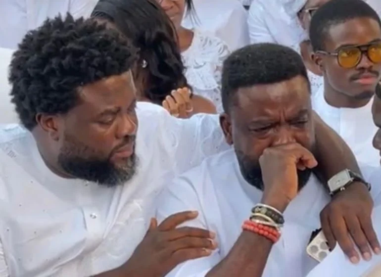 At There mother's funeral, Kunle Afolayan and his brother Aremu make amends.