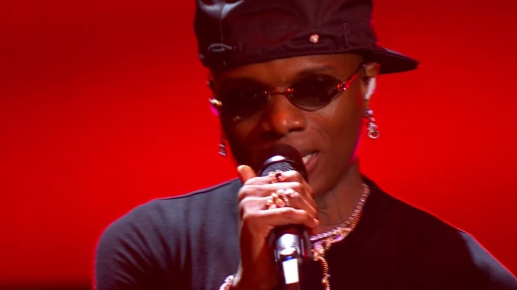 At the British Fashion Awards, Wizkid’s performance of “Troubled Mind” was incredible!