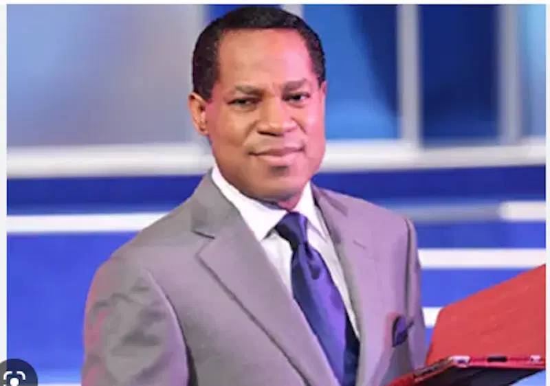 Why some gospel musicians left is revealed by Oyakhilome. Christ of  Embassy 