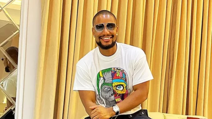 Alex Ekubo