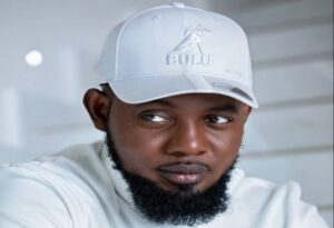 Comedian AY