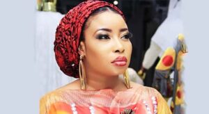 Lizzy Anjorin