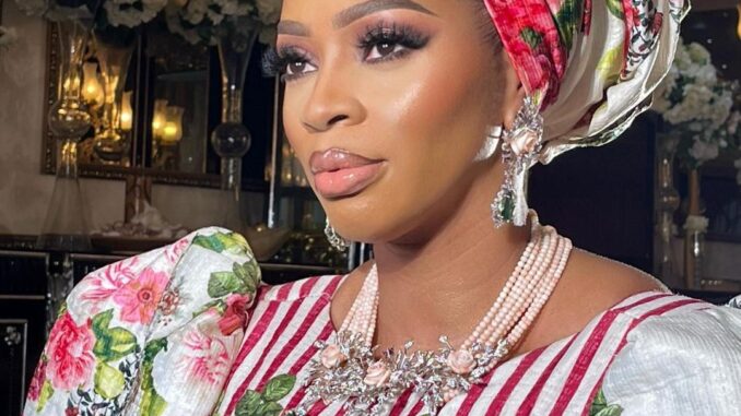 Shade Okoya
