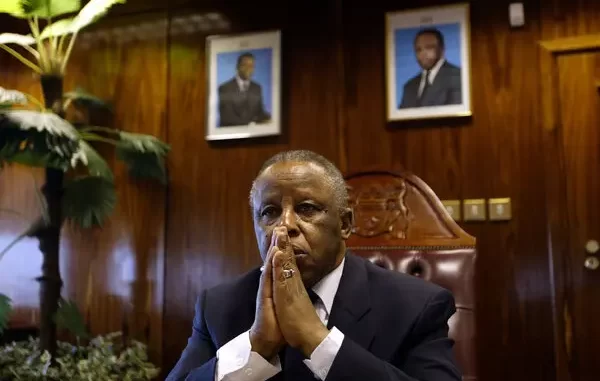 Festus Mogae